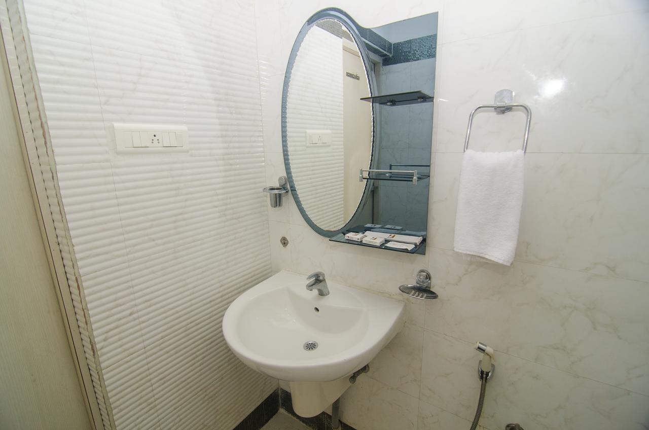 Hotel Q-Inn 加尔各答 外观 照片