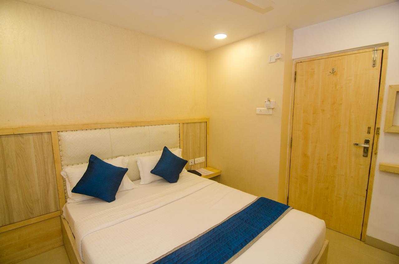 Hotel Q-Inn 加尔各答 外观 照片