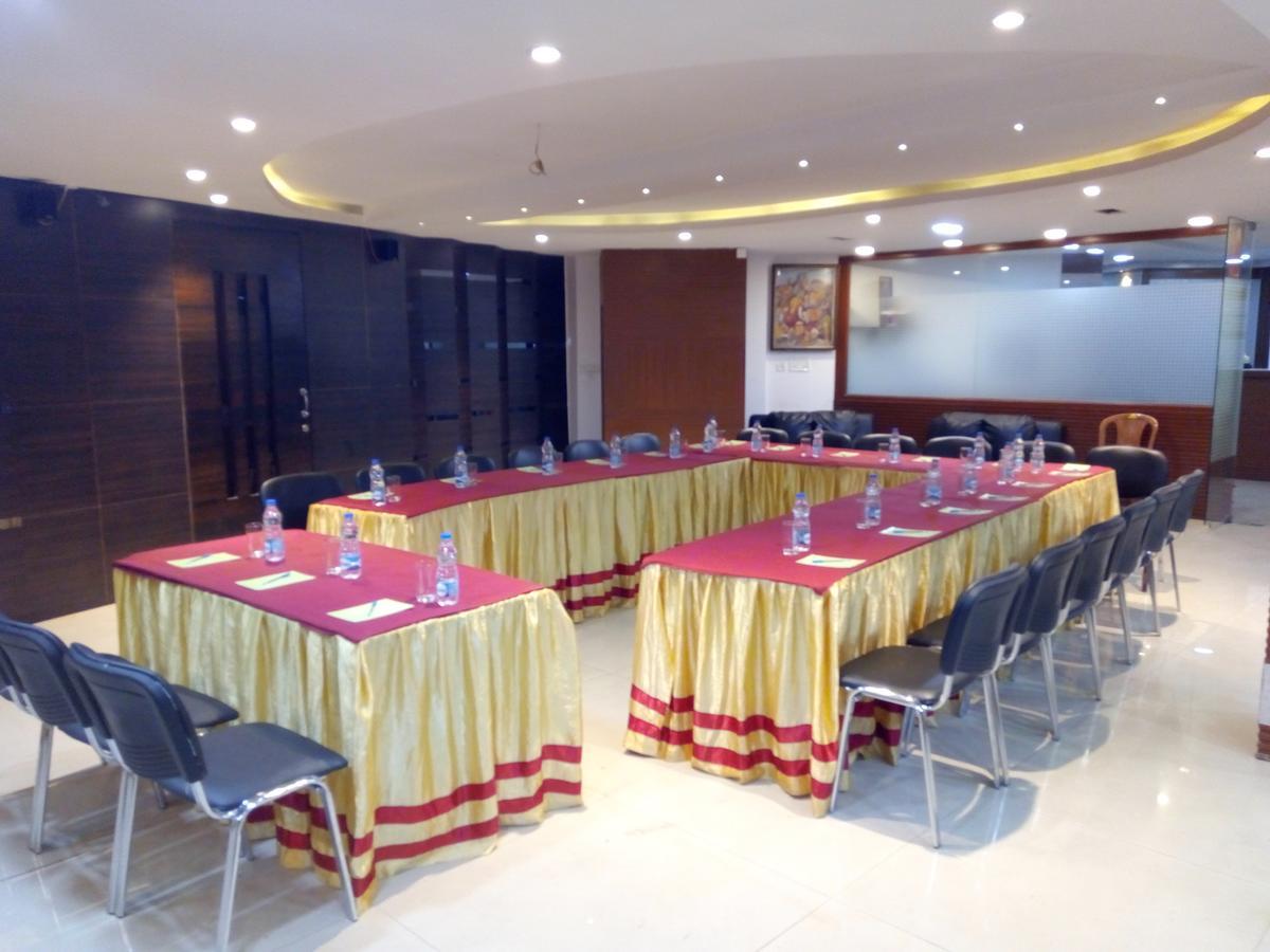Hotel Q-Inn 加尔各答 外观 照片